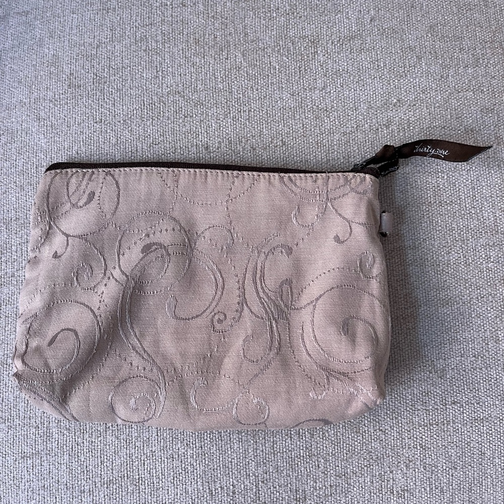 MU- thirty one Makeup/pencil/travel/purse Bag